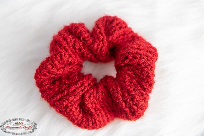 Crochet Poofy Scrunchie Pattern