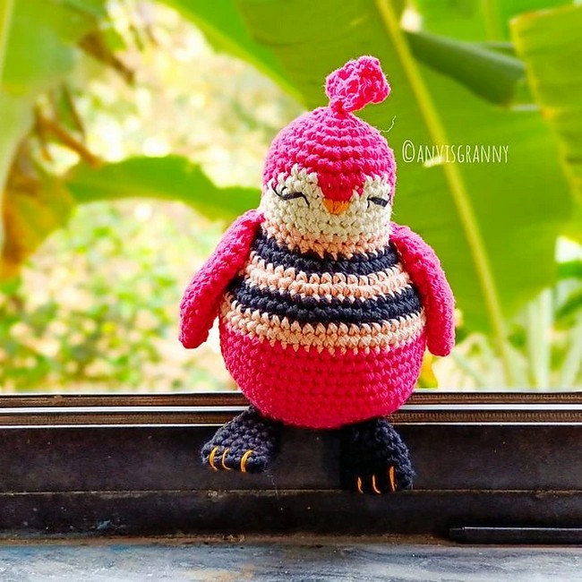 Crochet Roly Poly Penguin Pattern