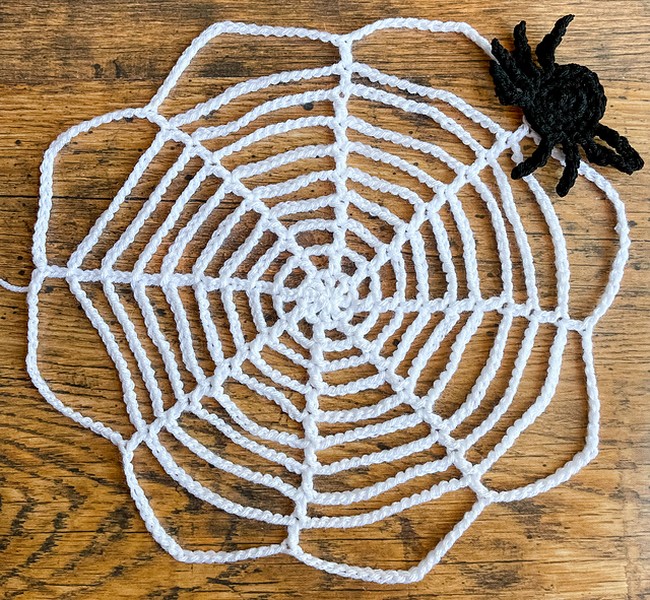 Crochet Spiderweb & Spider Applique Pattern