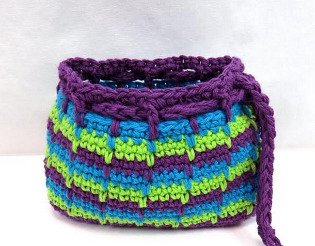 Crochet Spike Stitch Makeup Bag Pattern