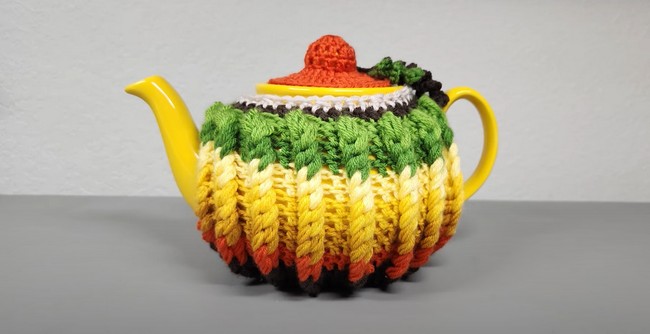 Easy Crochet Teapot Cozy