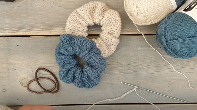 Free Crochet Scrunchies Pattern