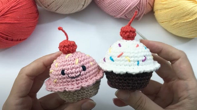 How To Crochet A Cupcake