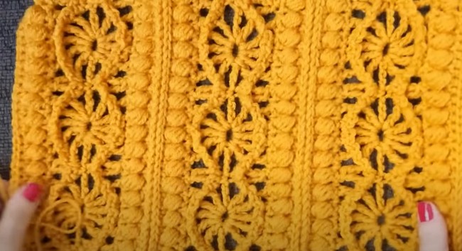 How To Crochet The Vintage Daisy Chain Throw Blanket 