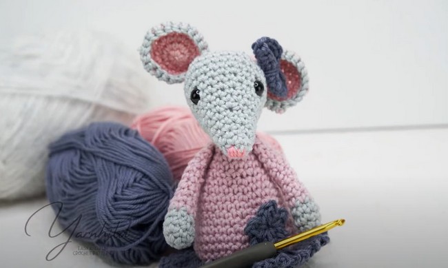 Lisa The Amigurumi Mouse