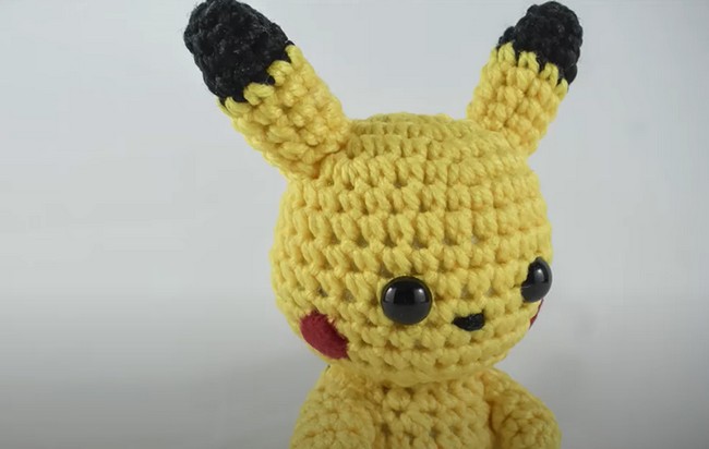 Pikachu Mini Amigurumi