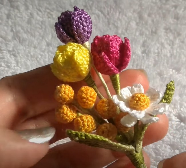 Beautiful Flower Brooch