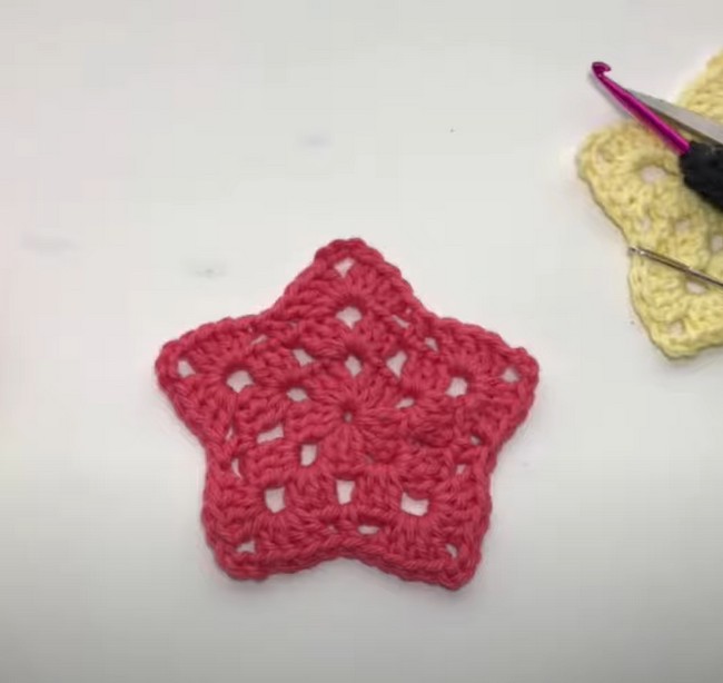 Crochet A Granny Star Coaster Tutorial 