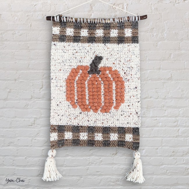 Crochet Autumn Pumpkin Wall Hanging Pattern