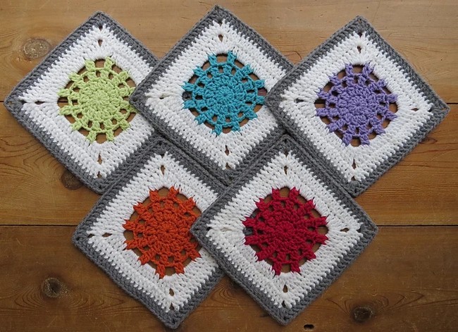 Crochet Dreamcatcher Square Pattern