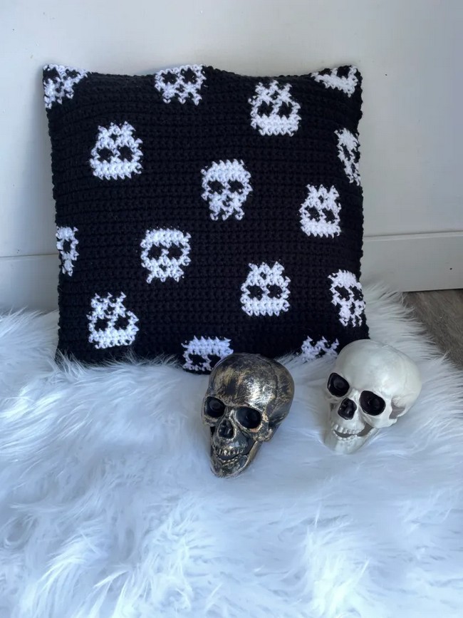 Crochet Skull Pillow Pattern 