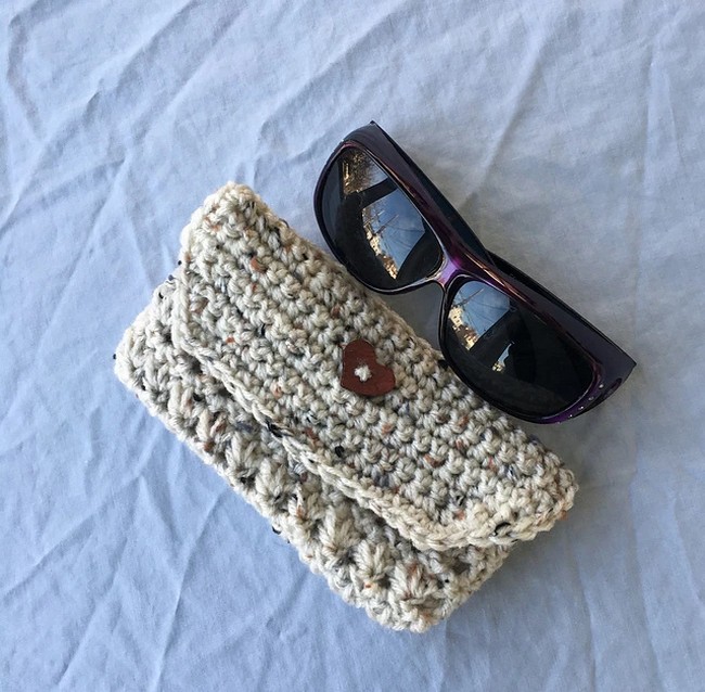 Crochet Sun Glasses Case Pattern