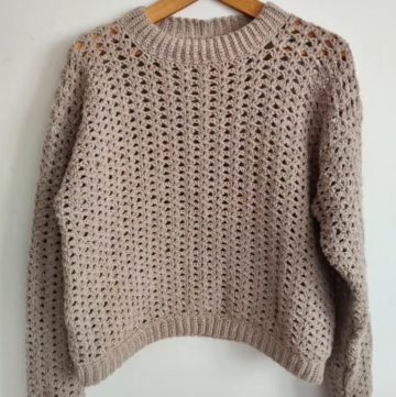 Easy Crochet Trendy & Comfy Sweater Tutorial