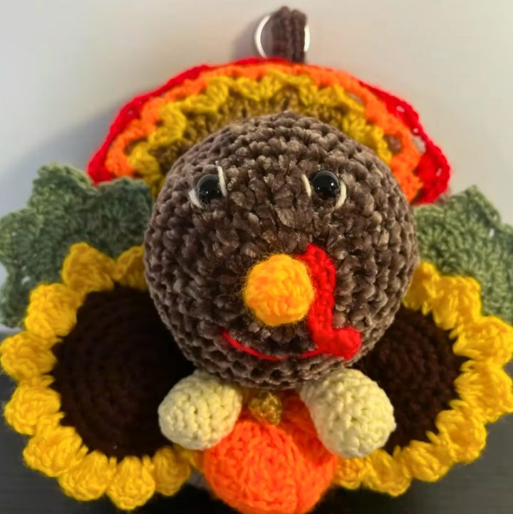 Super Easy Crochet A Thanksgiving Turkey Wreath Free Pattern